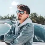 Martin Doo, predajca, vozidla so zarukou, vozidla na predaj, auta, pomoc motoristom, muz, predavajuci vozidlo