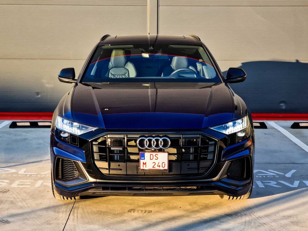 AUDI Q8, ponuka vozidiel, vozidla so zarukou, auto na predaj, celny pohlad auta, AUDI, vozidla na predaj